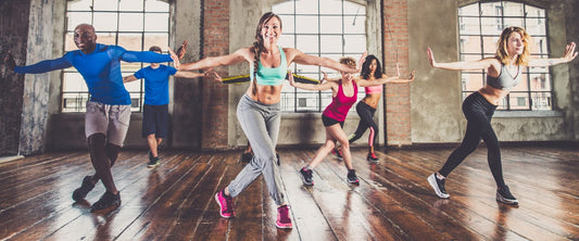 Ponle ritmo a la cuarentena, ejercítate bailando