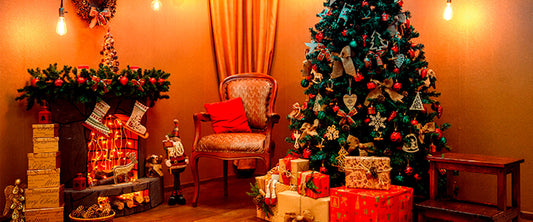 Casa adornada por la Navidad.