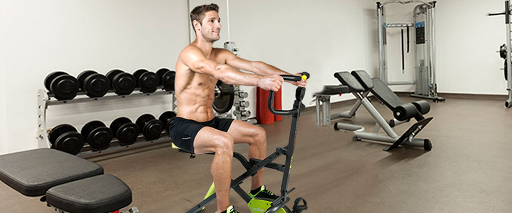 Hombre usando el Body Crunch Evolution.