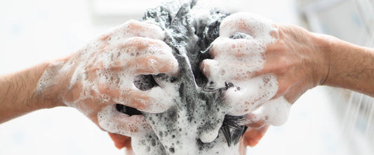 ¿Qué es un Shampoo DHT GENEX®?