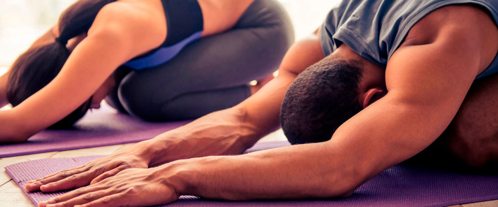 Ejercicios de yoga que puedes hacer con tu AB Tomic-Ejercicio